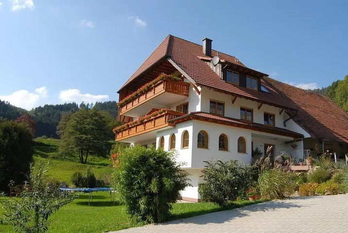 Ferienwohnung für 2 Personen, mit Ausblick und Garten - 1
