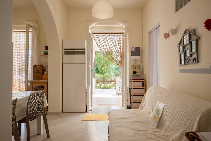 Holiday Home 'Serenità' with Private Pool, Wi-Fi and Air Conditioning in Carovigno, Salento