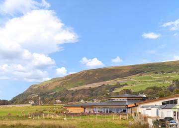 Caravan for 6 People in Llwyngwril, Gwynedd, Photo 4