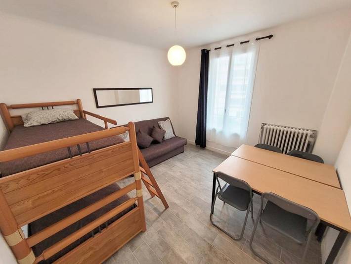 Gîte pour 7 personnes à Villeneuve-la-Garenne - 2