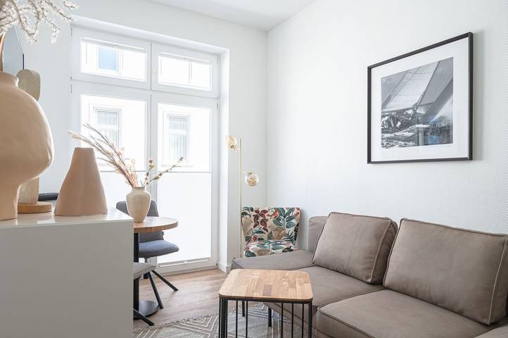 Ferienwohnung für 2 Personen, mit Balkon in Rostock