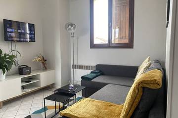 Gîte pour 2 personnes, avec terrasse à Houilles