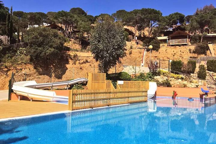 Camping für 6 Personen, mit Pool und Terrasse an der Costa Brava - 4