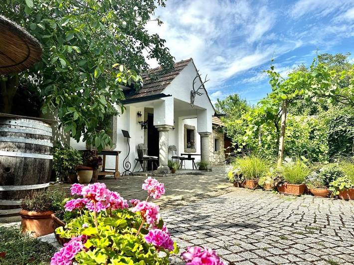 Chalet für 2 Personen, mit Terrasse und Garten im Burgenland