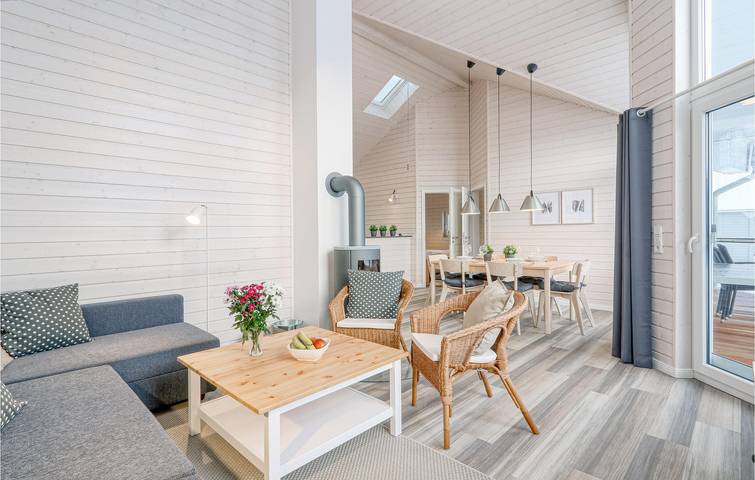 Warder Terrace Wohnung: Strand 1km, Parkplatz, Küche in Krems II, Kreis Segeberg