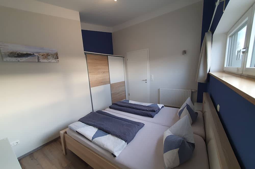 Ganze Wohnung, Moderne Ferienwohnung 5 Pers. mit Sauna, Balkon und E-Ladestation in Weiltingen, Romantische Straße