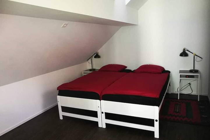Gîte pour 4 personnes, avec jardin et balcon à Thun - 3