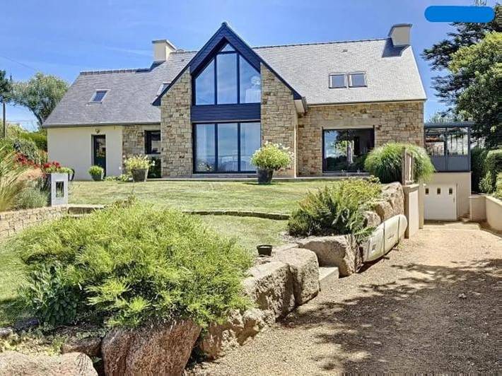 Villa pour 10 personnes, avec jardin et jacuzzi à Perros-Guirec