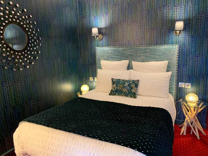 Hôtel pour 2 personnes, avec jardin et terrasse, animaux acceptés à Lusignan