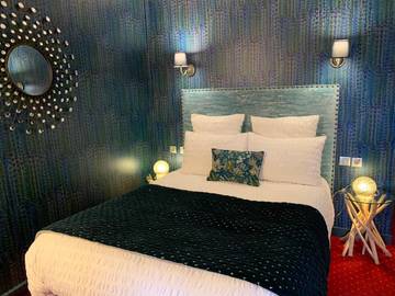 Hôtel pour 2 personnes, avec terrasse et jardin, animaux acceptés à Lusignan