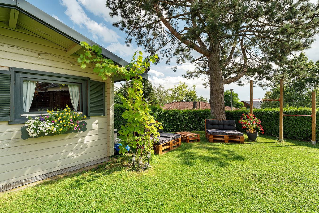 Ganze Wohnung, Ferienwohnung Carolin mit privater Terrasse, Gemeinschaftsgarten und Wi-Fi in Dornstetten, Mittlerer Schwarzwald