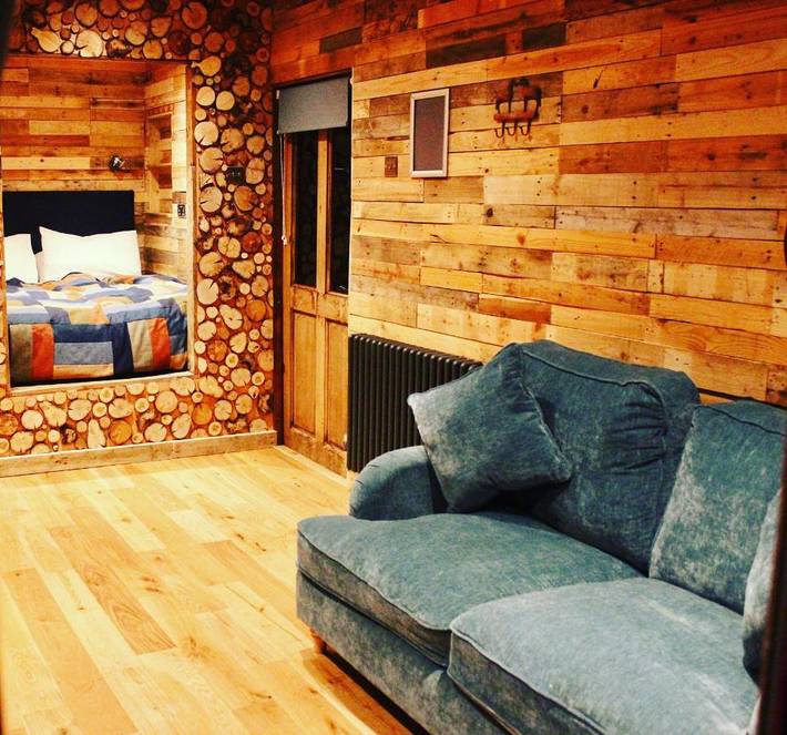 Gîte pour 2 personnes, avec jardin et terrasse à Corby - 3