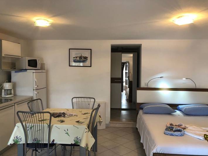 Ganzes Studio, Studioapartment in Lumbarda mit Meerblick, Terrasse, Klimaanlage, W-Lan (128-3) in Lumbarda, Korcula
