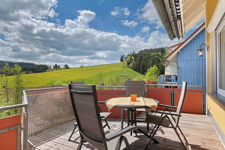 Ferienhaus für 7 Personen, mit Balkon - 1