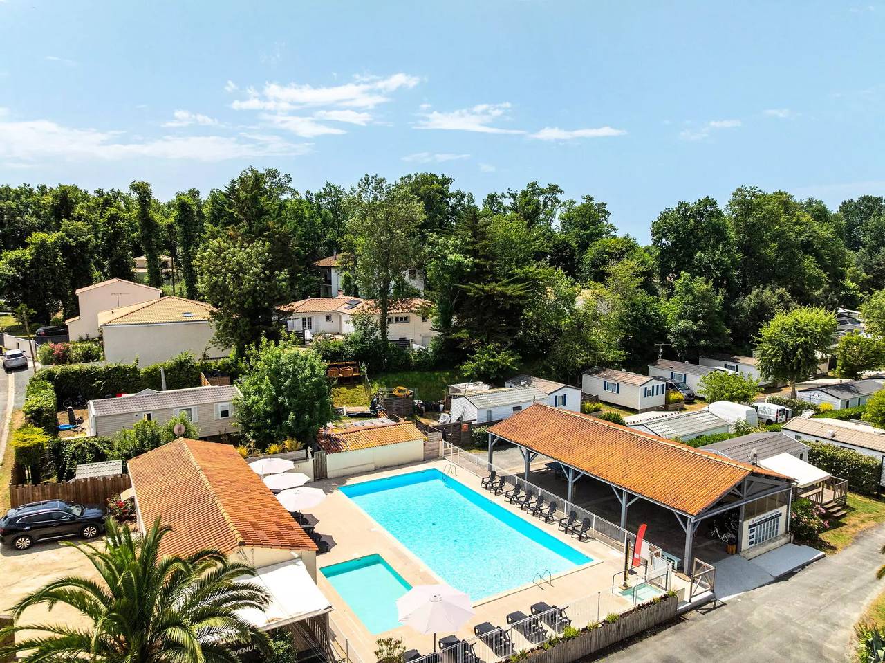 Mobil-home | Classic | 2 Ch. | 4 pers. | Terrasse surélevée in Saint-Georges-de-Didonne, Côte de Beauté