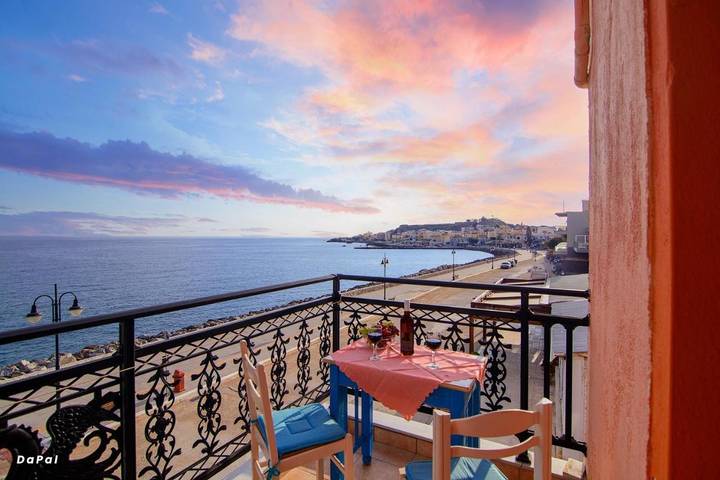 Gîte pour 2 personnes, avec vue et balcon dans Palaiochora - 3