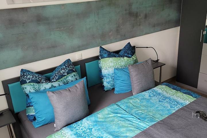 Ganze Wohnung, Klimatisierte Ferienwohnung 1, super Anbindung nach Wien + superschnellem Wifi in Neulengbach, Traisental