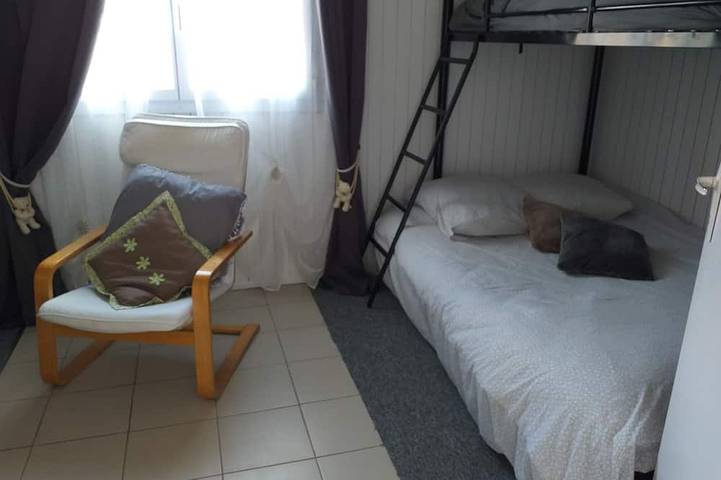 Gîte pour 3 personnes à La Chapelle-de-Brain - 3