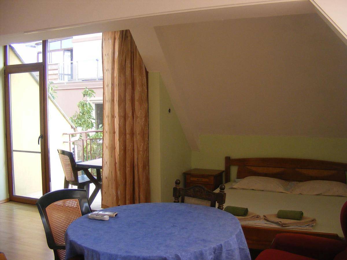 Guest House "Zora - Sarafovo" in Sarafowo, Bourgas