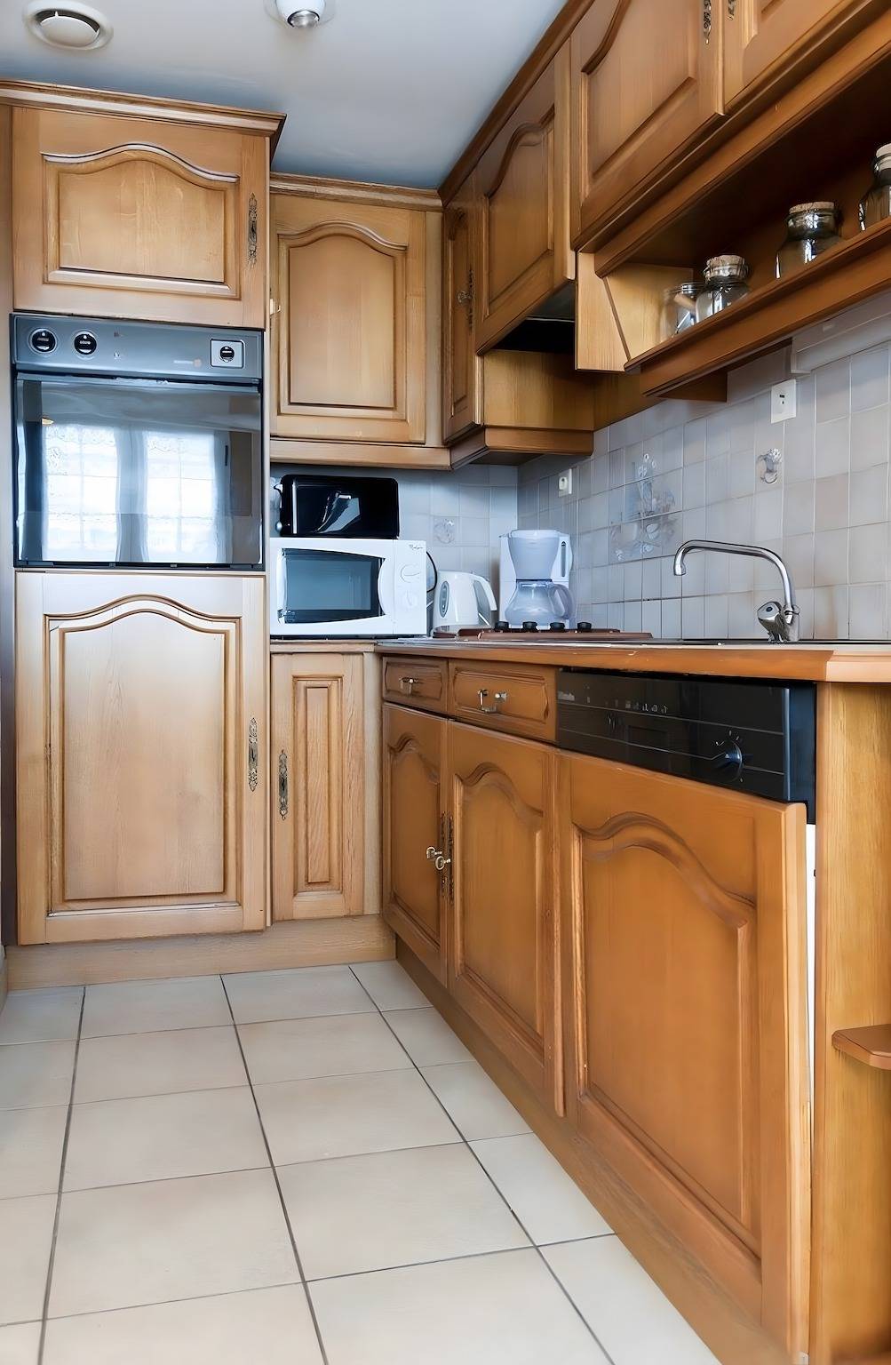 Maison de vacances « Gîte Bleuniou » avec terrasse privée et jardin partagé in Plomodiern, Iroise