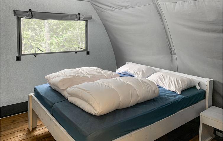 Camping für 5 Personen, mit Terrasse in Drenthe - 4