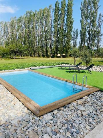 Gîte pour 9 personnes, avec piscine ainsi que jardin et vue à Bligny-lès-Beaune