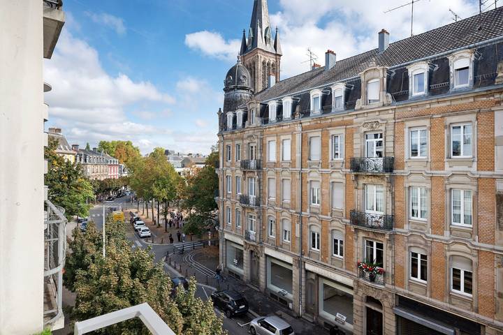 Entire apartment, Studio 'Centre Historique, 500m de la gare, quartier Steinbach' with Balcony in Mulhouse, Mulhouse region