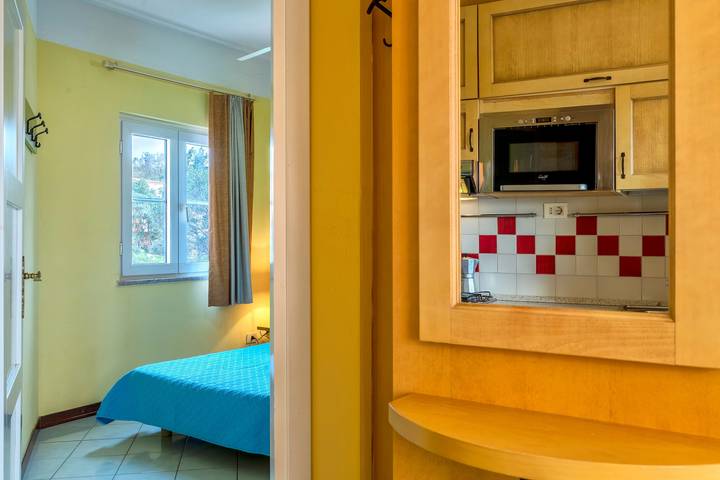 Ganze Wohnung, Ferienwohnung 'Nature Relax 113' mit Meerblick, privater Terrasse und Klimaanlage in Canneddi, Trinità d'Agultu e Vignola