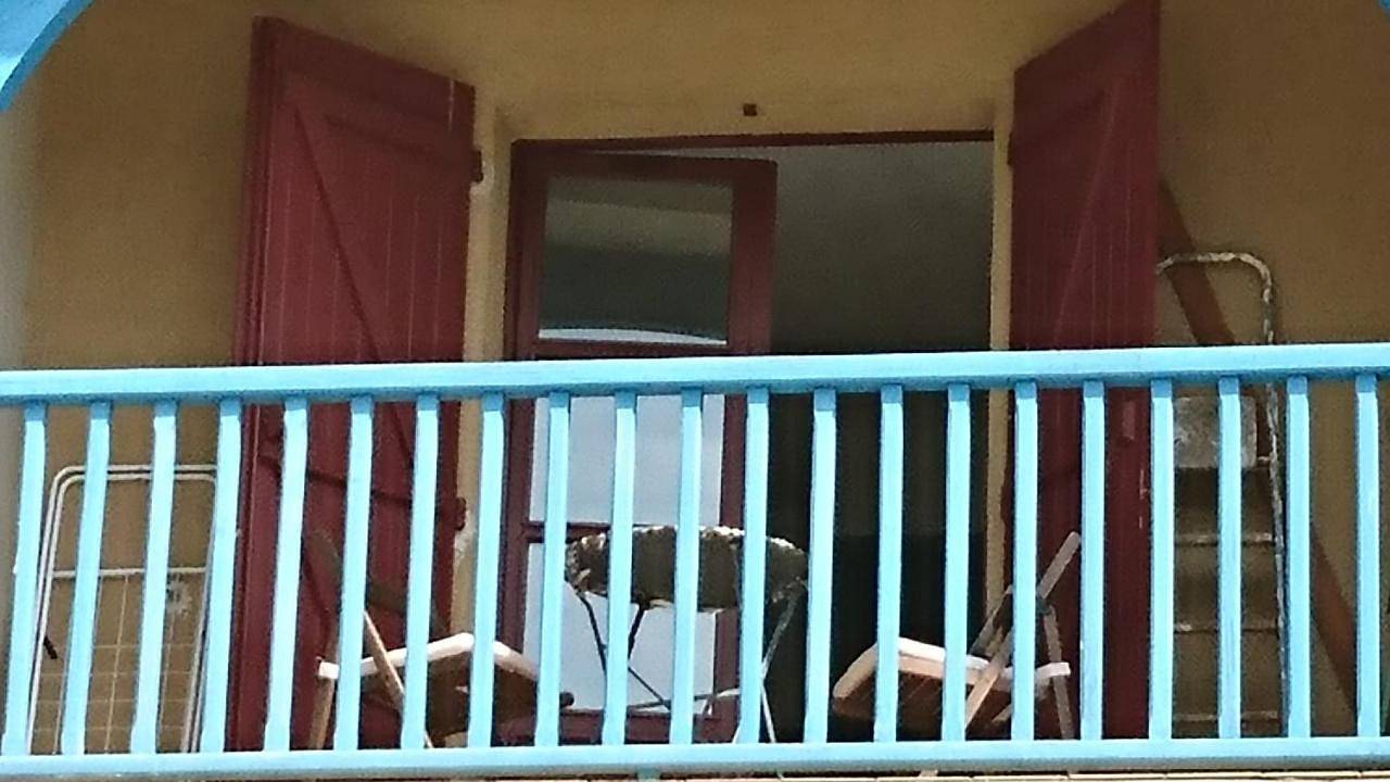 Appartement entier, Joli studio avec balcon donnant sur la montagne in Sainte Marie de Campan, Campan