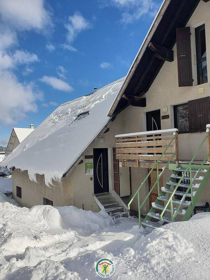 Gîte pour 6 personnes, avec terrasse, animaux acceptés à Saint-Hilaire (Isère) - 3