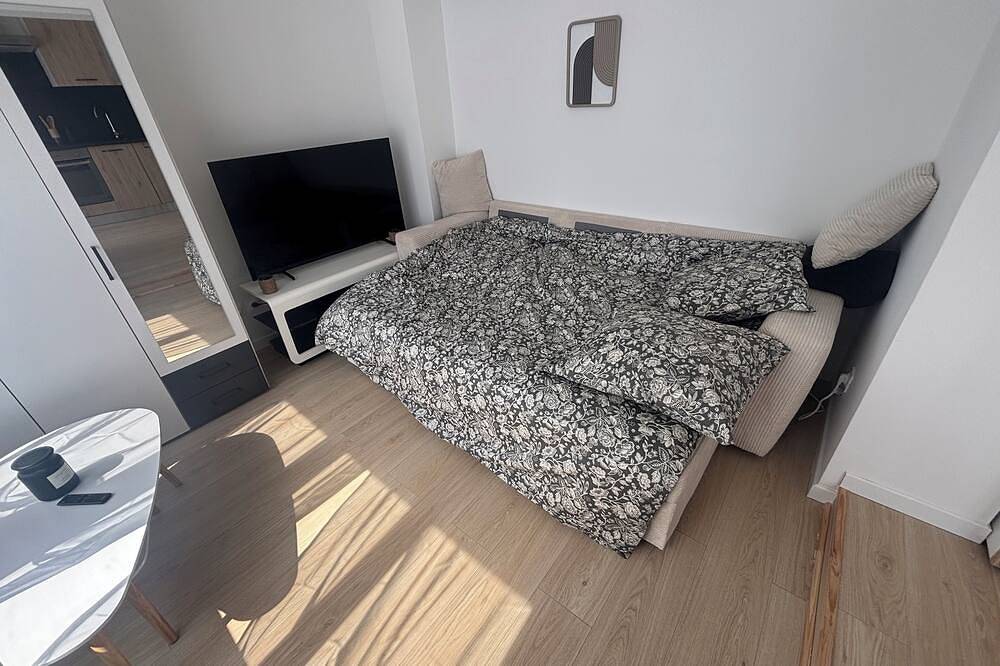 Entire apartment, Studio near Lorient and beaches in Lanester, Côte des Mégalithes