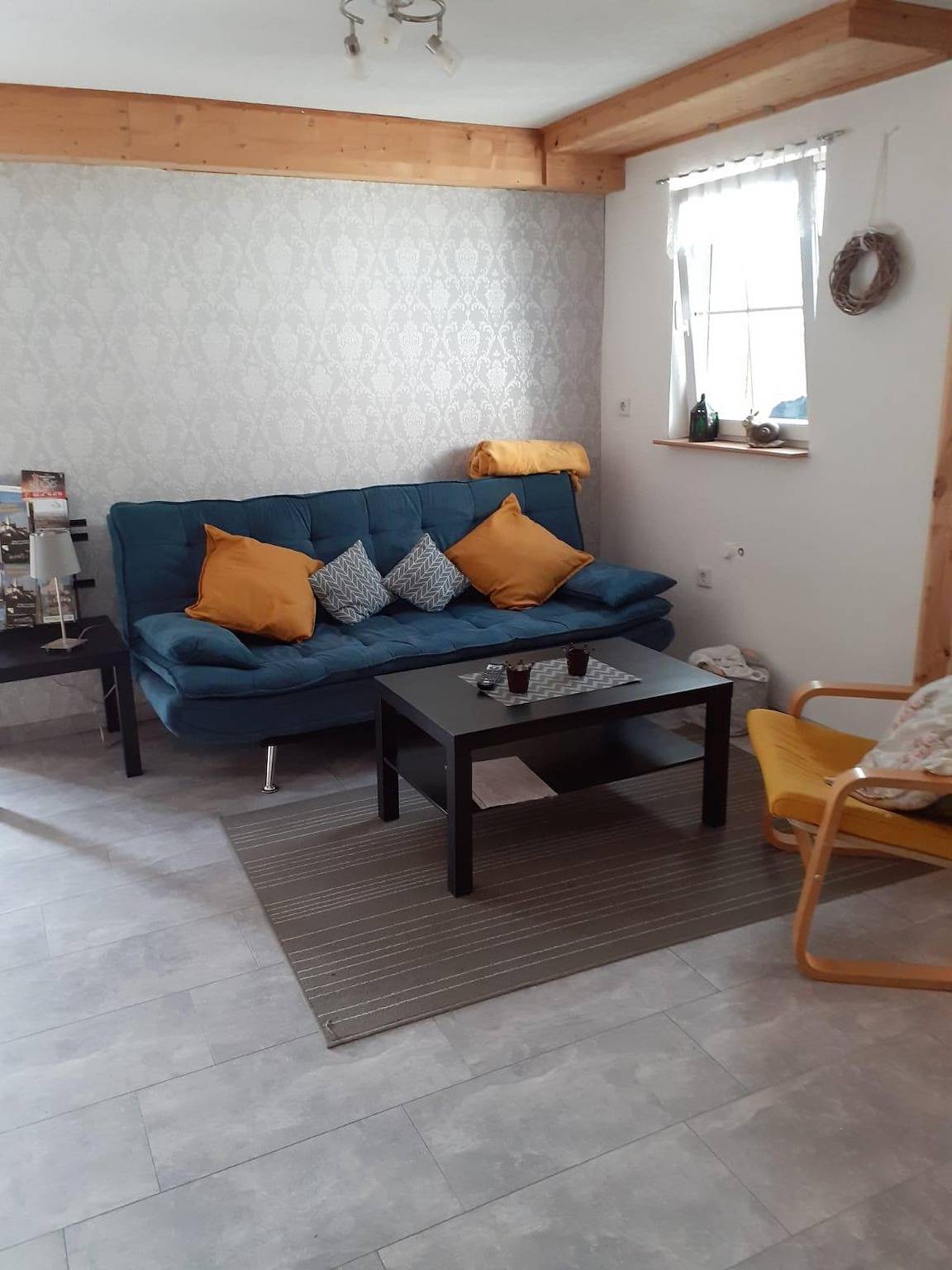 Ganze Ferienwohnung, Apartement mit Terrasse in Spay (Rhein-Mosel), Mittelrhein