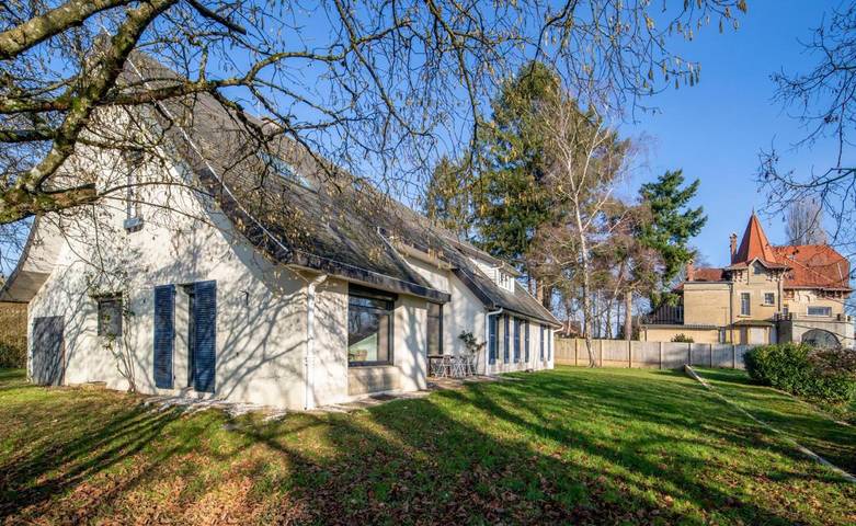 Gîte pour 5 personnes, avec vue et jardin, animaux acceptés à Charleville-Mézières - 2