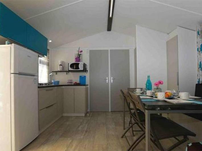 Camping pour 6 personnes, avec terrasse et piscine à Sarzeau - 2