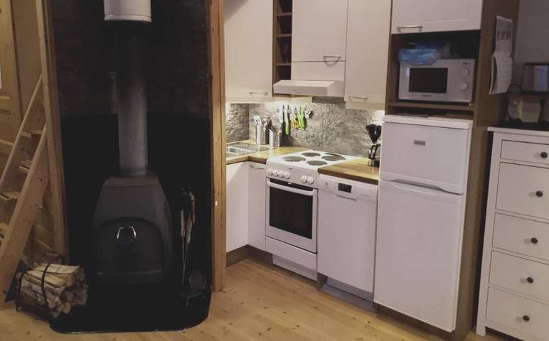 Appartement de vacances pour 6 personnes, avec sauna ainsi que terrasse et jardin
