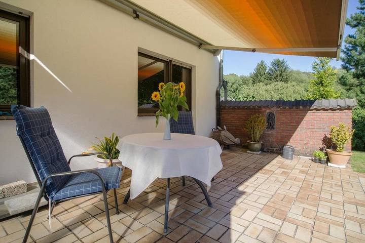 Ferienhaus für 11 Personen, mit Ausblick und Garten, kinderfreundlich in Heimbach - 3