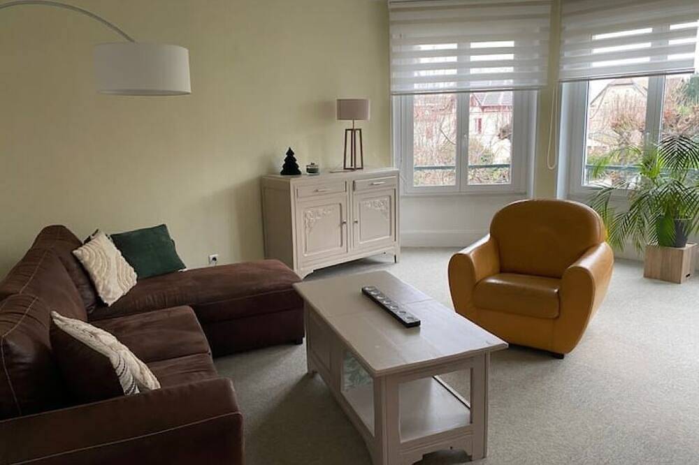 Entire apartment, A luminous haven of peace at the gateway to the Vosges mountains in Thann, Parc naturel régional des Ballons des Vosges