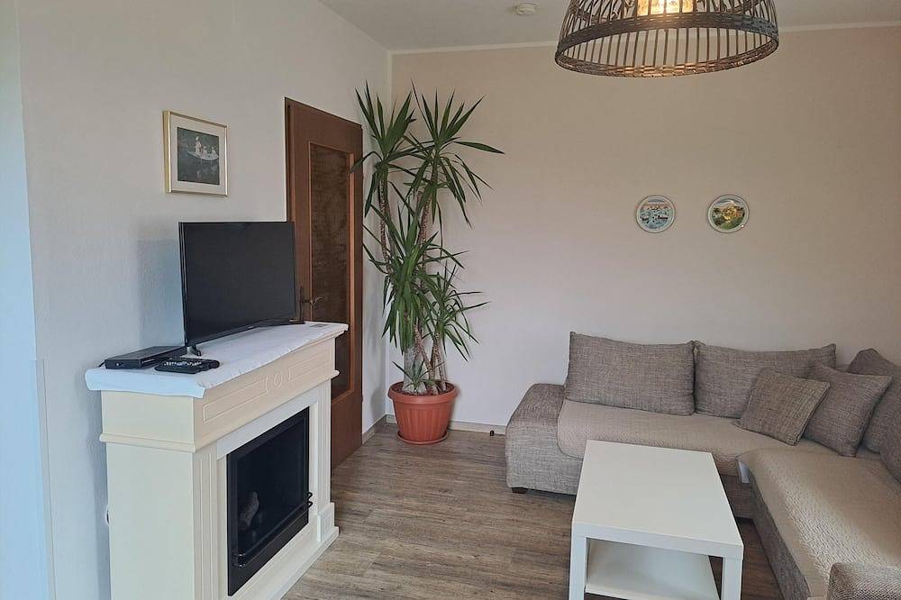 Ganze Wohnung, Appartements Kubisko Wg 4 in Keutschach am See, Klagenfurt-Villach