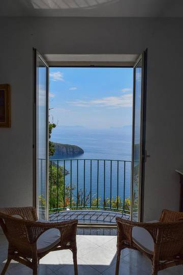 Ferienwohnung für 2 Personen, mit Ausblick und Terrasse sowie Garten auf Ischia