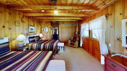 Log Cabin for 12 Guests in Utah, USA, Picture 2