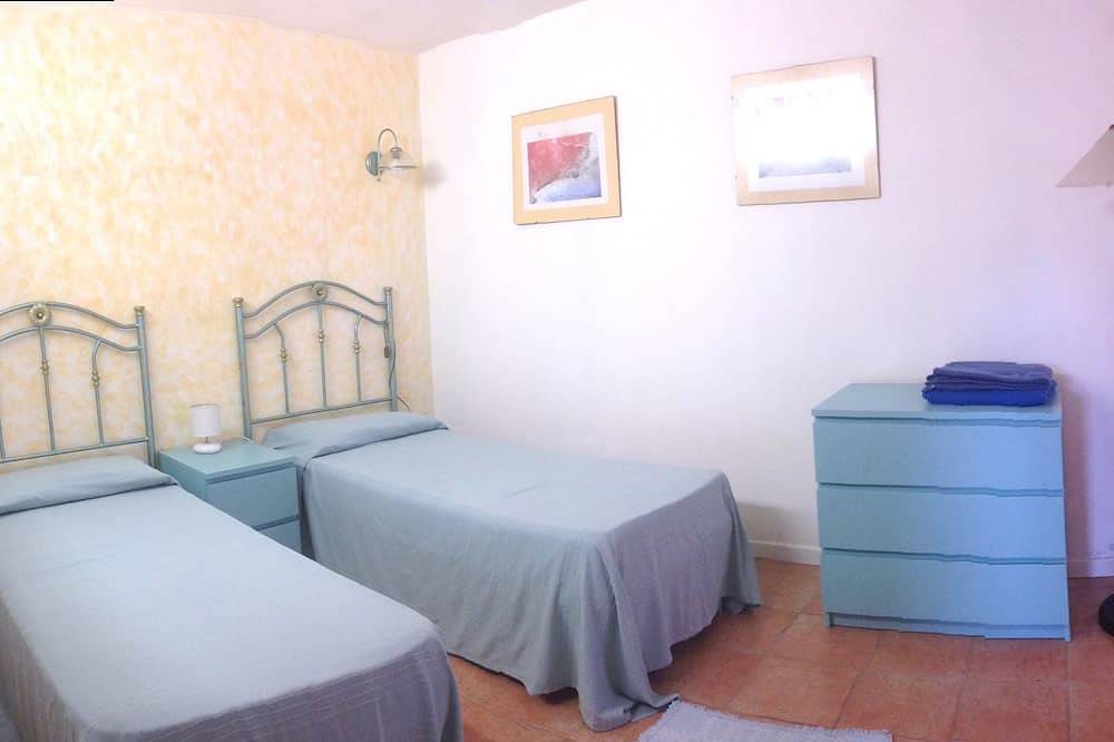 Fronte mare posizione incantevole presso spiagge dune Chia in Chia, Domus De Maria