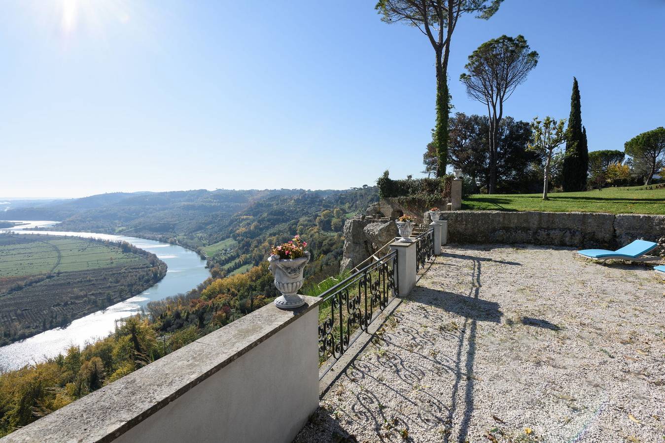 Luxury Villa Con Spa e Panorama a 40 Min Da Roma - Luxury Villa Con Spa, Panorama Mozzafiato a 40 Min in Torrita Tiberina, Provincia di Roma