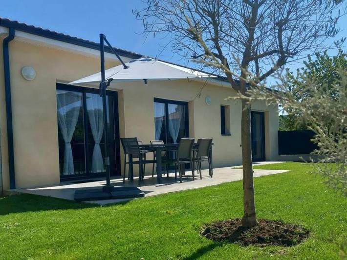 Location de vacances pour 6 personnes dans La Tourlandry