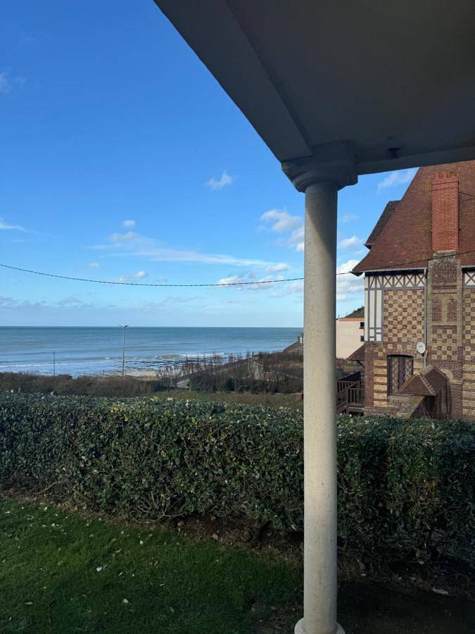 Location de vacances pour 16 personnes, avec jardin et vue dans Plage de Puys