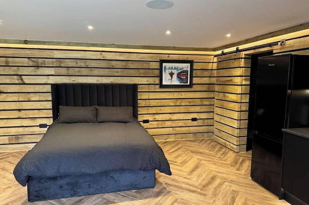 Throcking Country Cabin in Hertfordshire