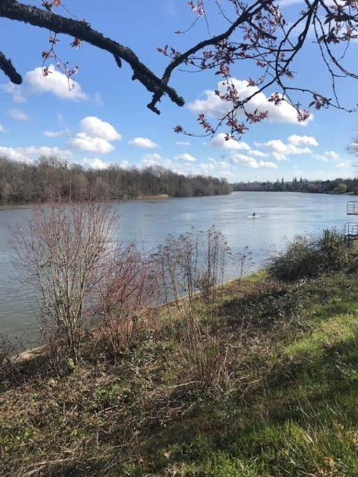 Gîte pour 4 personnes, avec Terrasse ainsi que Jardin et Vue à Poissy