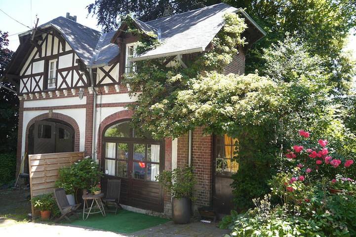 Ferienhaus für 4 Personen, mit Terrasse und Garten in Dieppe