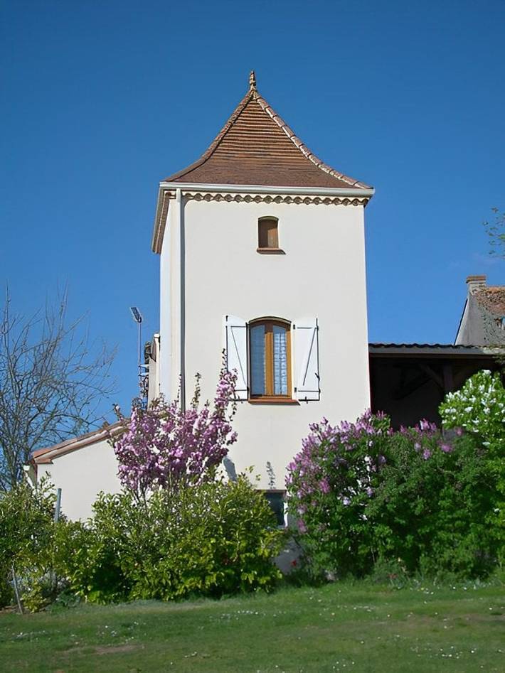 Chambre d’hôte pour 4 personnes, avec terrasse et piscine à Saint-Pierre-Lafeuille