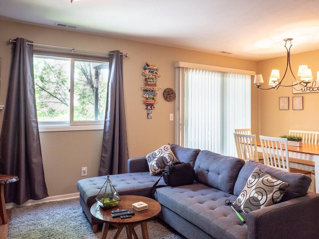 Ganze Wohnung, 3 Schlafzimmer Ski On Ski Off Condo mit herrlicher Aussicht. Einzigartiges Eigentum! in Mountain Creek