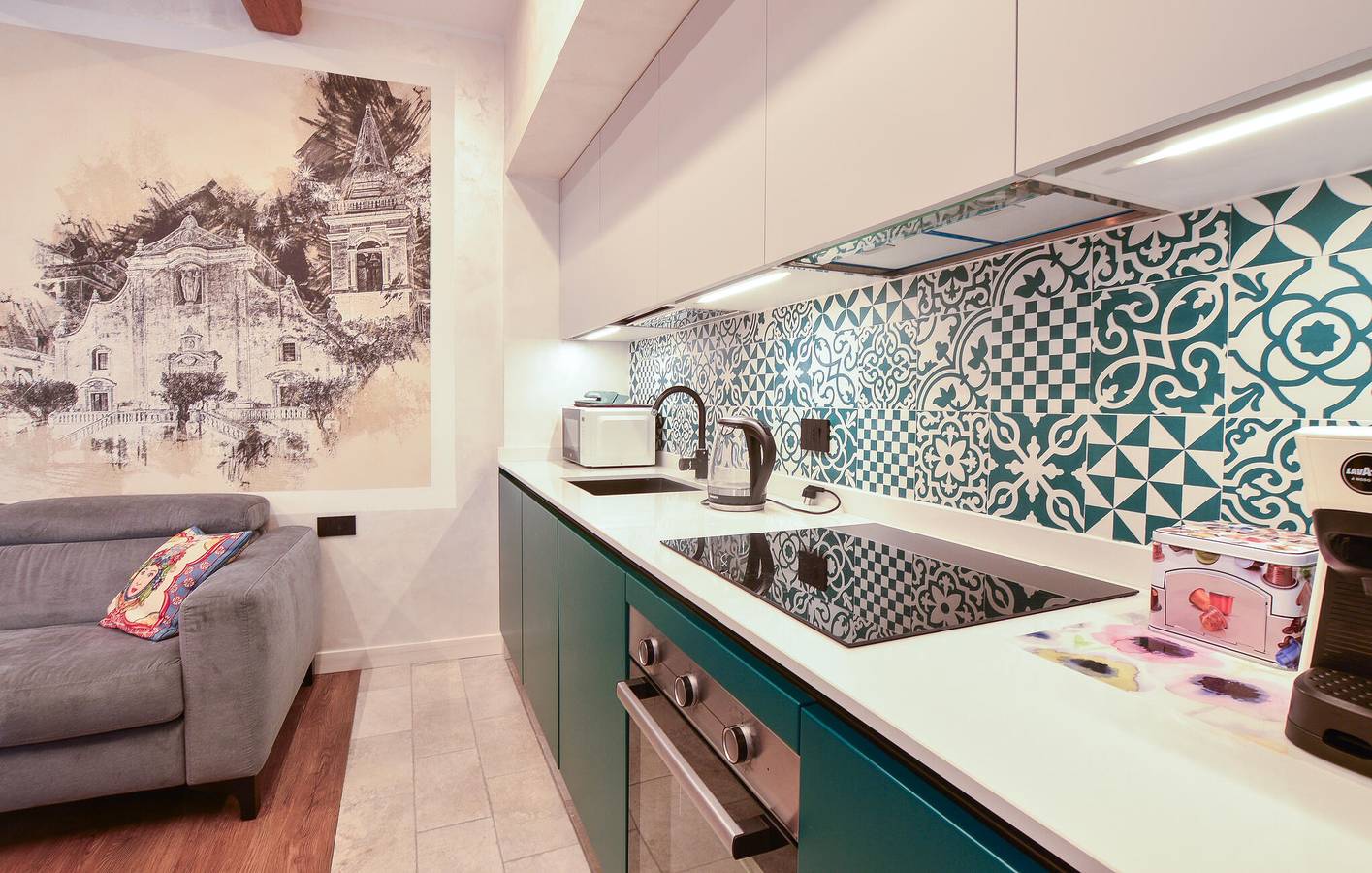 Apartamento vacacional entero, Acogedor apartamento junto a la playa con aire acondicionado y WiFi - 1 km de la playa in Taormina, Provincia de Messina